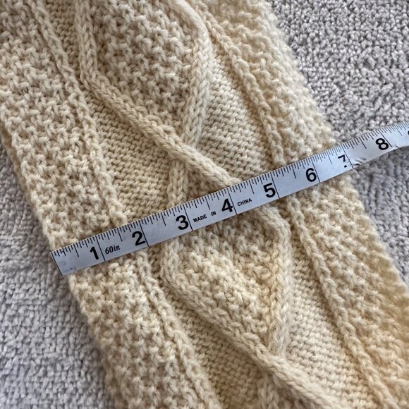 Vintage 70s/80s Cream Wool Knit Hade Made in Ireland Hat and Fringe Scarf Set - Picture 5 of 7